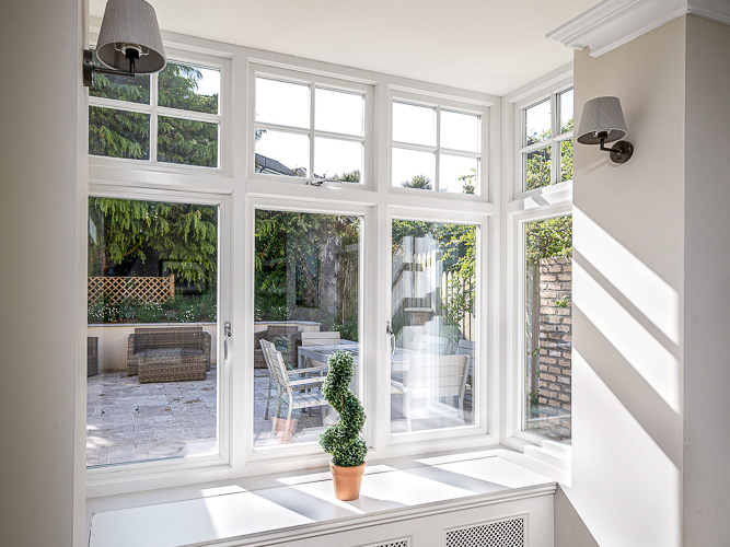 Tips on Choosing Security Windows for Your Home