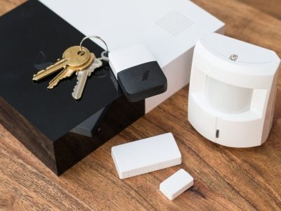 imgi_10_home-security-system-2048px-7045-1080x675